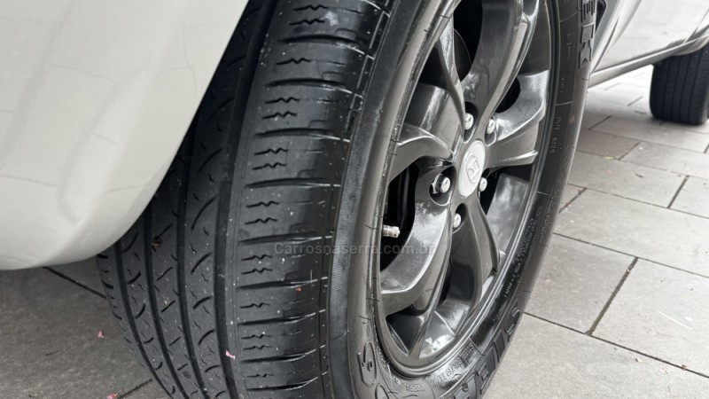 TUCSON 2.0 MPFI GLS 16V 143CV 2WD FLEX 4P AUTOMÁTICO - 2013 - BENTO GONçALVES