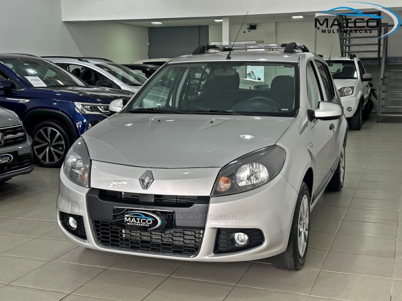 SANDERO 1.0 EXPRESSION 16V FLEX 4P MANUAL - 2014 - NOVO HAMBURGO