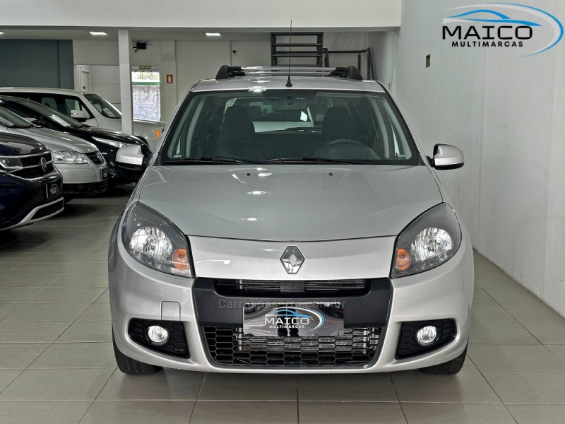SANDERO 1.0 EXPRESSION 16V FLEX 4P MANUAL - 2014 - NOVO HAMBURGO