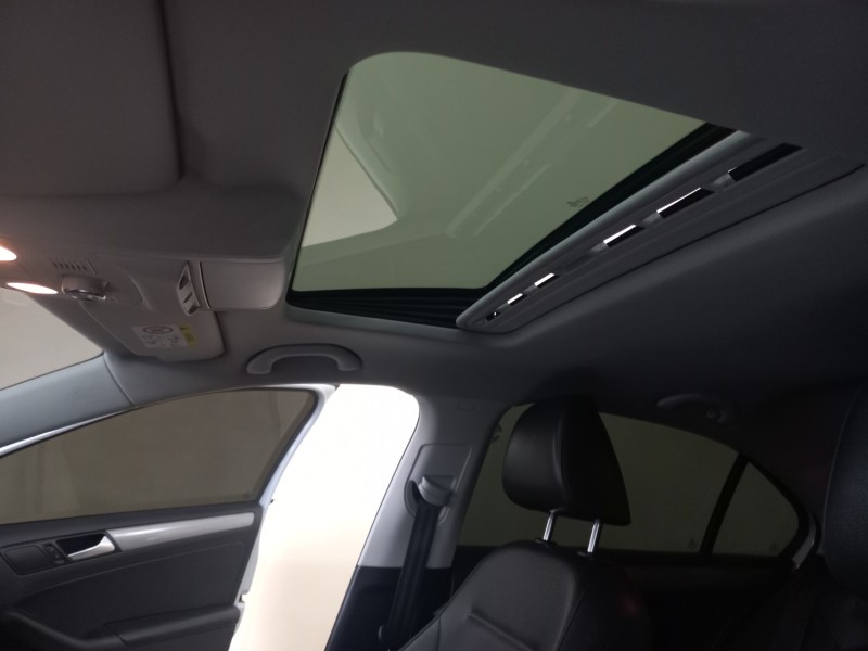 JETTA 1.4 16V TSI COMFORTLINE GASOLINA 4P TIPTRONIC - 2017 - BENTO GONçALVES