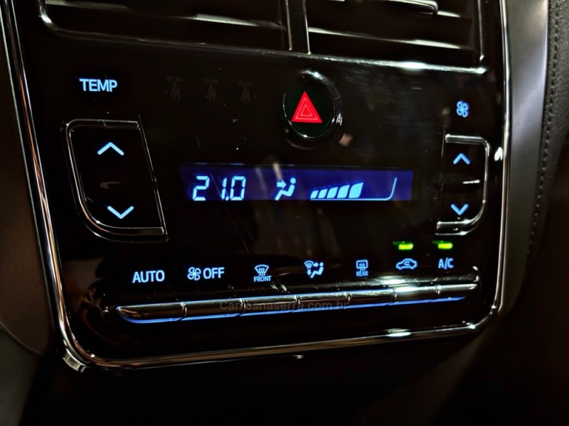 YARIS 1.5 XS 16V FLEX 4P AUTOMÁTICO - 2023 - NOVO HAMBURGO