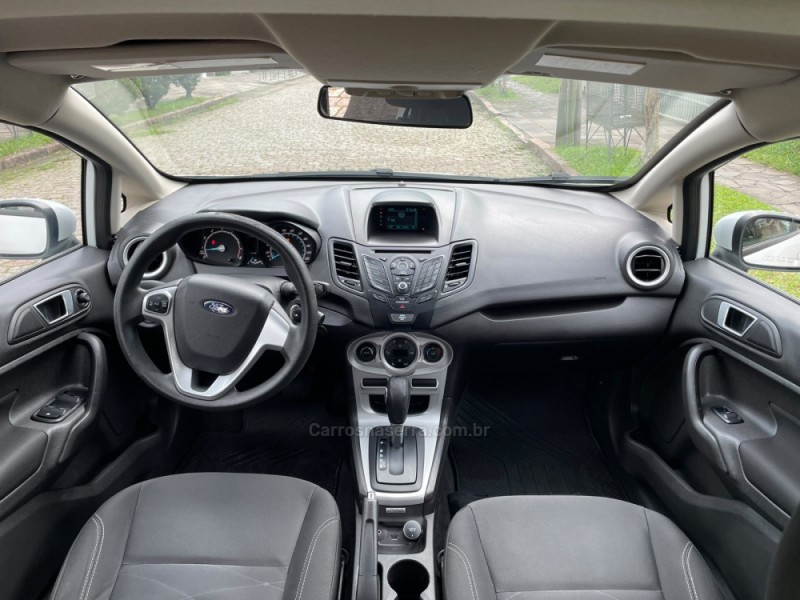 FIESTA 1.6 SE SEDAN 16V FLEX 4P AUTOMÁTICO - 2016 - PORTO ALEGRE