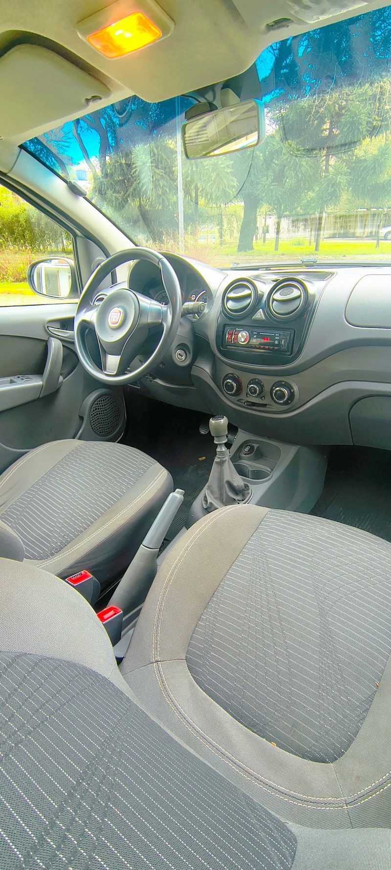 PALIO 1.0 MPI ATTRACTIVE 8V FLEX 4P MANUAL - 2016 - FARROUPILHA