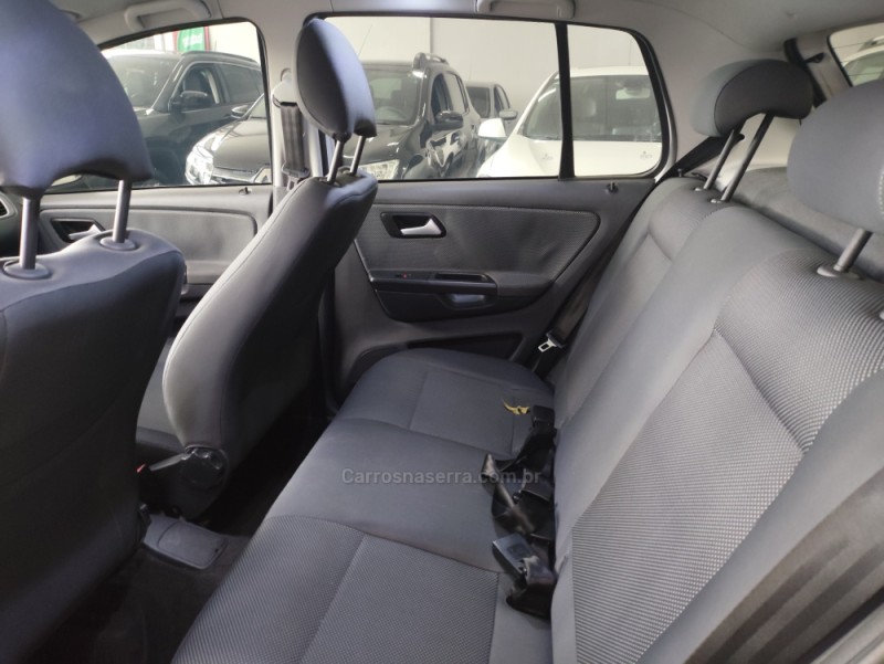 FOX 1.0 ITREND 8V FLEX 4P MANUAL - 2012 - TAQUARA