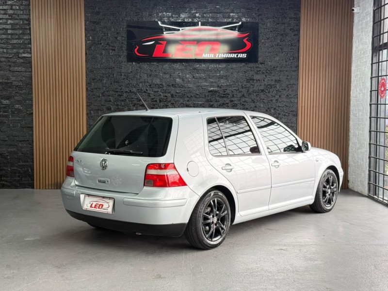 GOLF 1.6 MI GENERATION 8V GASOLINA 4P MANUAL - 2004 - CAXIAS DO SUL