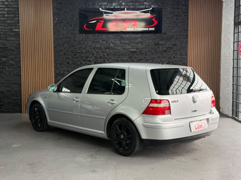 GOLF 1.6 MI GENERATION 8V GASOLINA 4P MANUAL - 2004 - CAXIAS DO SUL