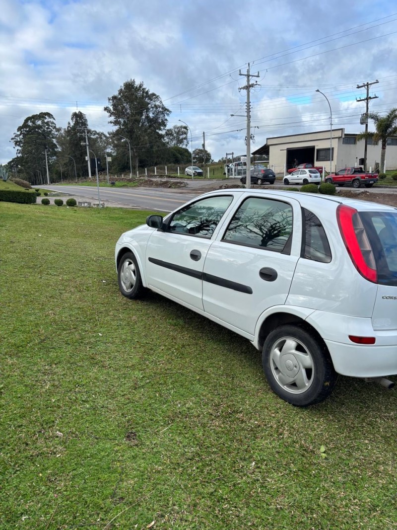 CORSA 1.0 MPFI 8V GASOLINA 4P MANUAL - 2004 - FARROUPILHA