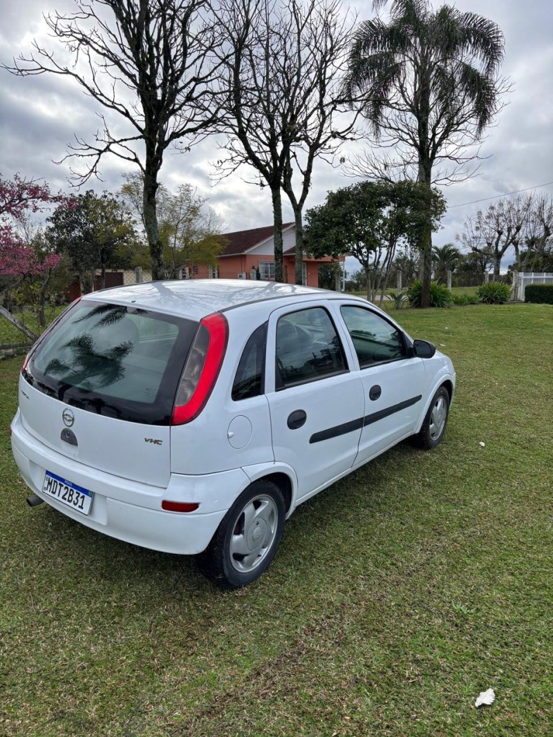 CORSA 1.0 MPFI 8V GASOLINA 4P MANUAL - 2004 - FARROUPILHA