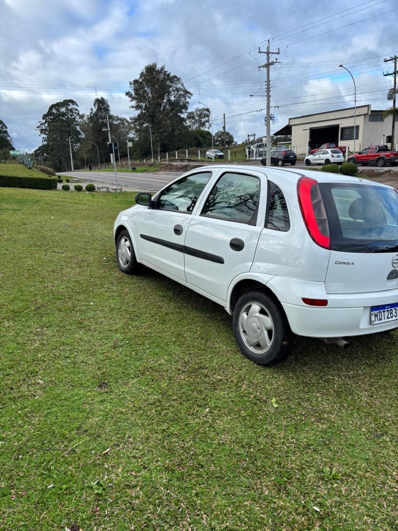 CORSA 1.0 MPFI 8V GASOLINA 4P MANUAL - 2004 - FARROUPILHA