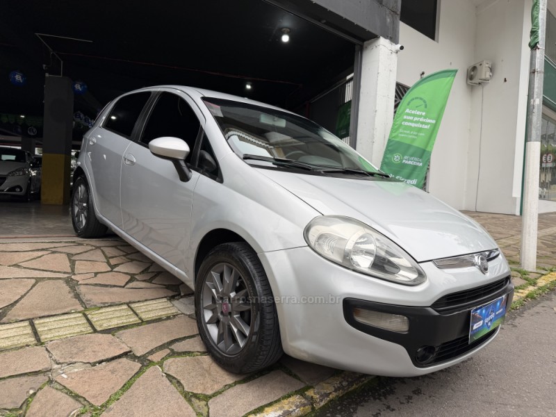 PUNTO 1.4 ATTRACTIVE 8V FLEX 4P MANUAL - 2013 - BENTO GONçALVES