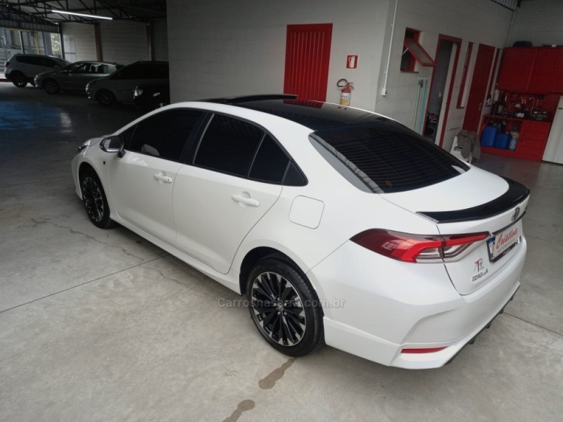 COROLLA 2.0 GR SPORT 16V FLEX 4P AUTOMÁTICO - 2024 - CAXIAS DO SUL