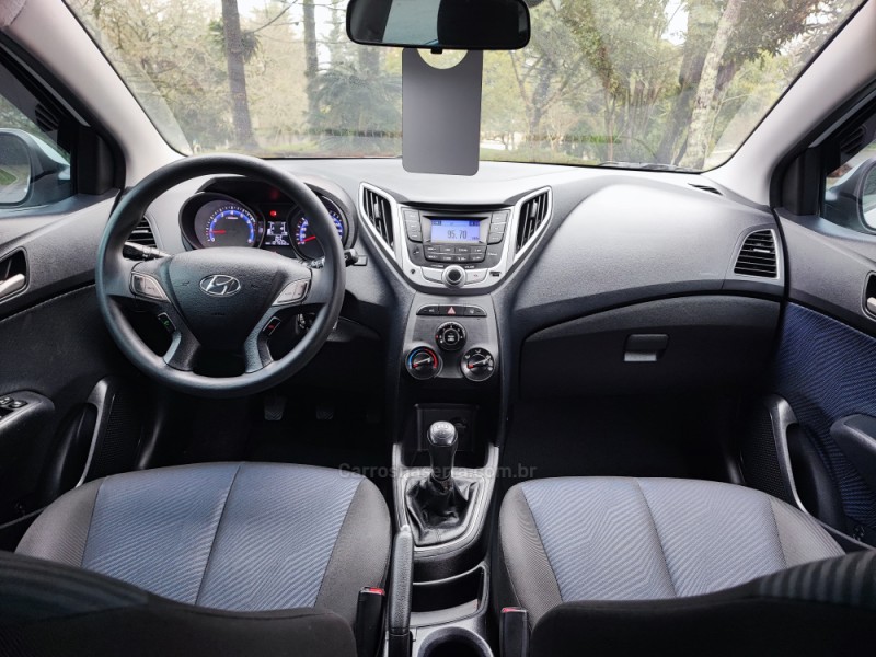HB20 1.6 COMFORT PLUS 16V FLEX 4P MANUAL - 2014 - FARROUPILHA