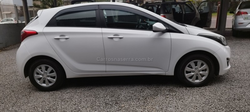 HB20 1.6 COMFORT STYLE 16V FLEX 4P MANUAL - 2014 - FARROUPILHA