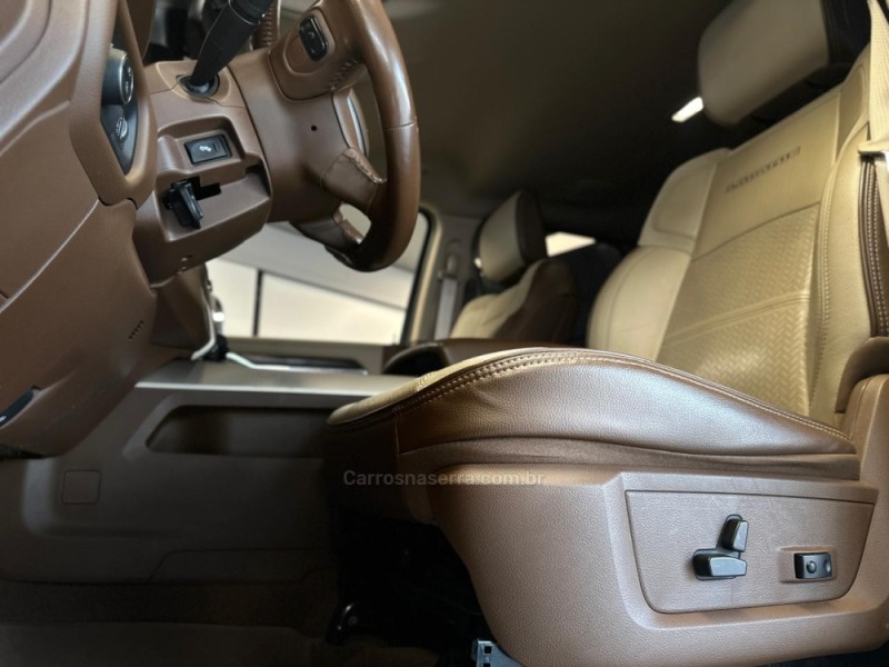 3500 LARAMIE 6.7 CD 4X4 TURBO DIESEL 4P AUTOMÁTICO - 2022 - NOVO HAMBURGO