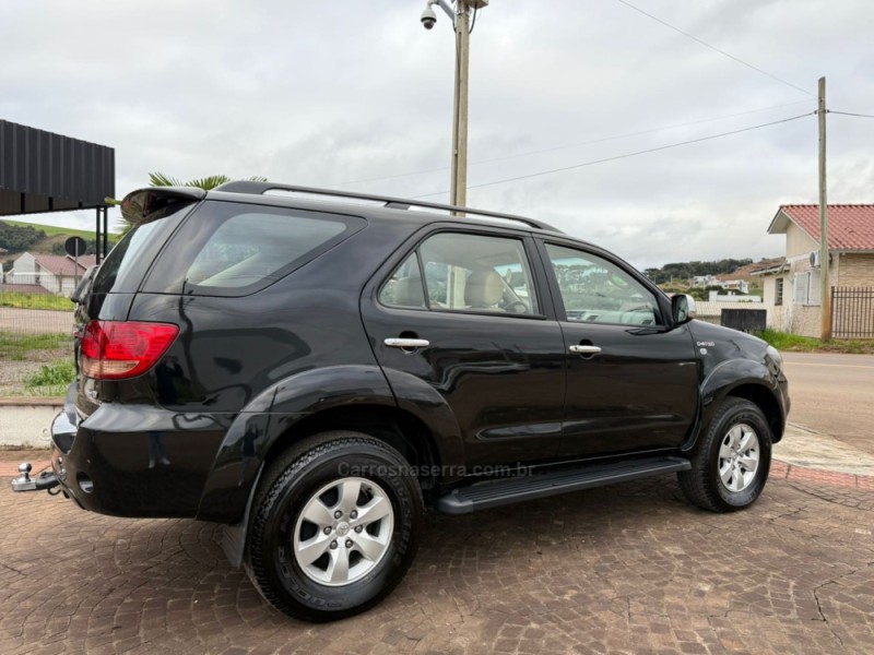 HILUX SW4 3.0 SRV 4X4 16V TURBO INTERCOOLER DIESEL 4P MANUAL - 2008 - GUAPORé