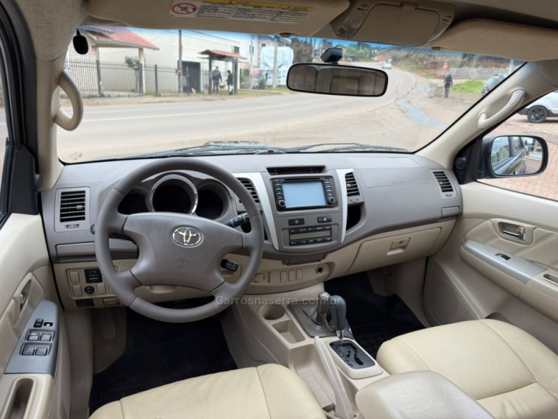 HILUX SW4 3.0 SRV 4X4 16V TURBO INTERCOOLER DIESEL 4P MANUAL - 2008 - GUAPORé