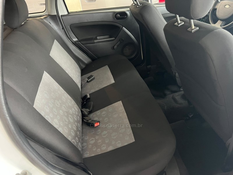 FIESTA 1.6 ROCAM HATCH 8V FLEX 4P MANUAL - 2012 - CAXIAS DO SUL