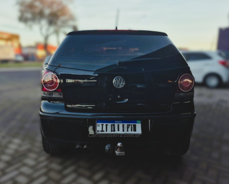 POLO 1.6 MI 8V TOTAL FLEX 4P MANUAL - 2009 - NOVO HAMBURGO