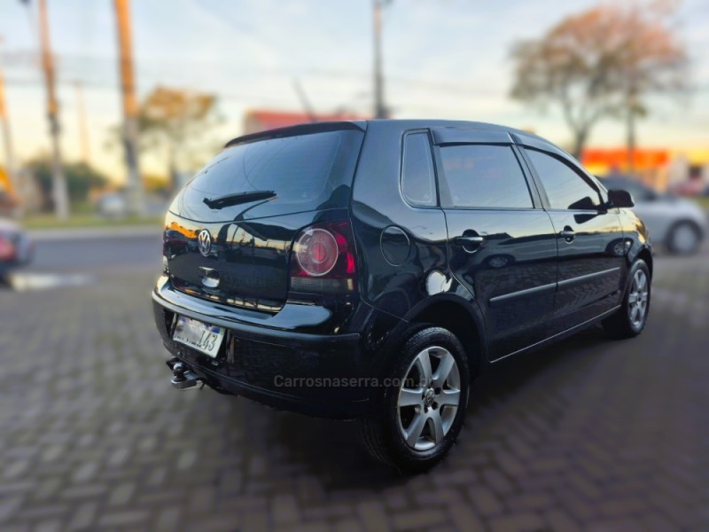 POLO 1.6 MI 8V TOTAL FLEX 4P MANUAL - 2009 - NOVO HAMBURGO