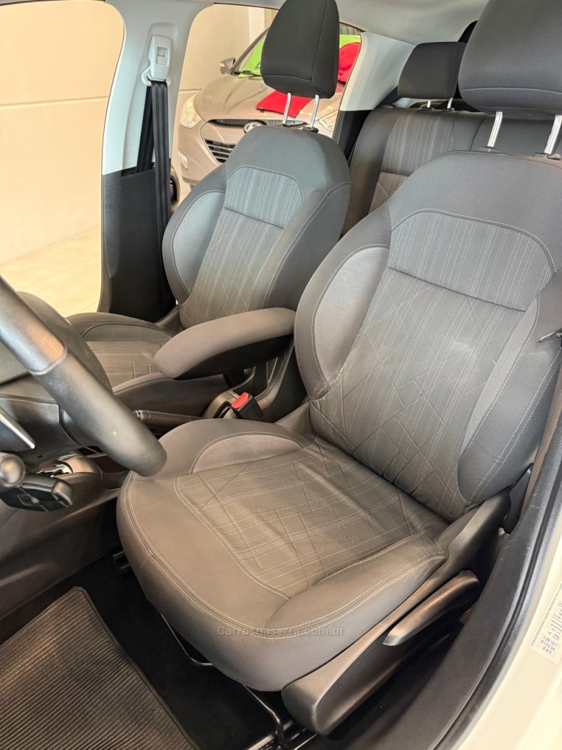 208 1.6 GRIFFE 16V FLEX 4P AUTOMÁTICO - 2014 - BENTO GONçALVES