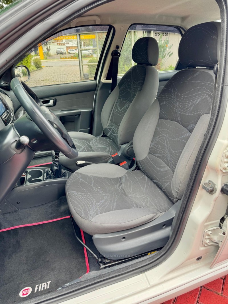 SIENA 1.0 MPI EL 8V FLEX 4P MANUAL - 2014 - ROLANTE