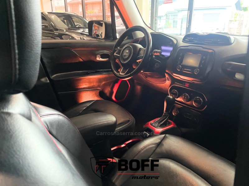 RENEGADE 2.0 16V TURBO DIESEL TRAILHAWK 4P 4X4 AUTOMÁTICO - 2016 - CAXIAS DO SUL