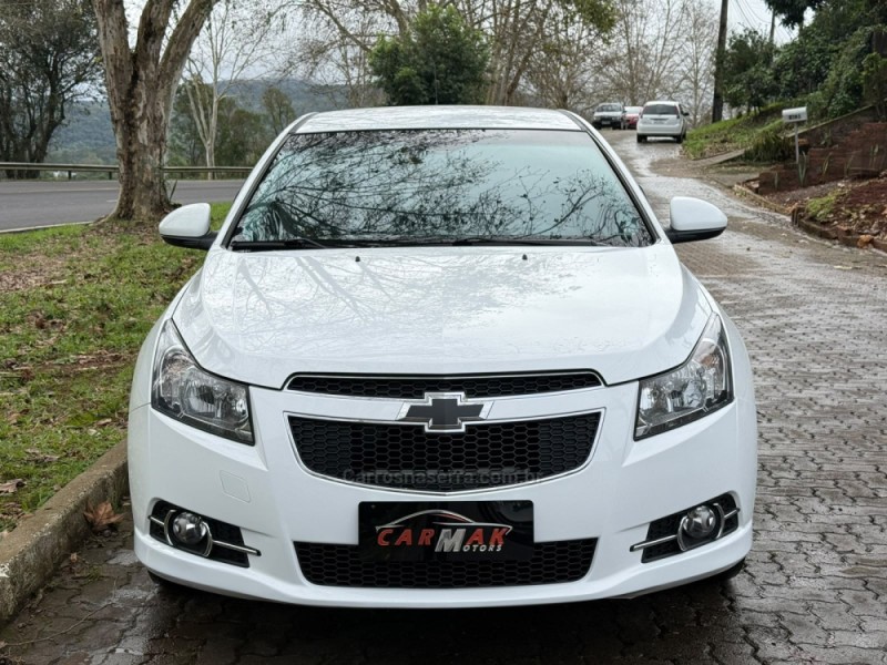 CRUZE 1.8 LT 16V FLEX 4P MANUAL - 2014 - DOIS IRMãOS