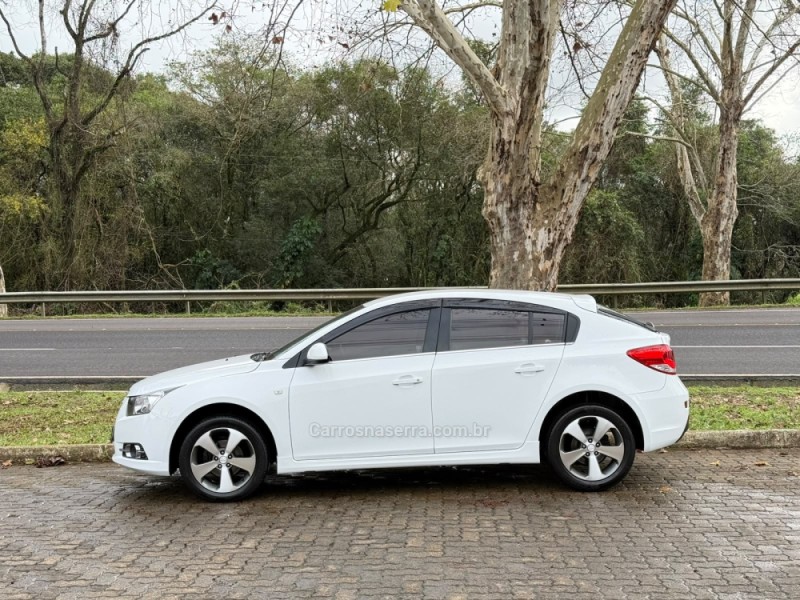 CRUZE 1.8 LT 16V FLEX 4P MANUAL - 2014 - DOIS IRMãOS