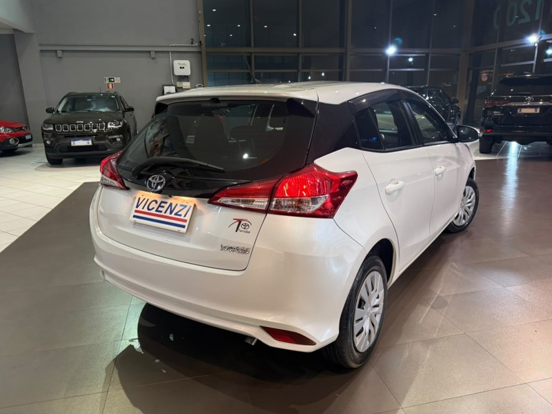 YARIS 1.5 16V XL PLUS TECH FLEX AUTOMÁTICO - 2024 - FARROUPILHA