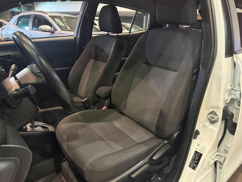 YARIS 1.5 16V XL PLUS TECH FLEX AUTOMÁTICO - 2024 - FARROUPILHA