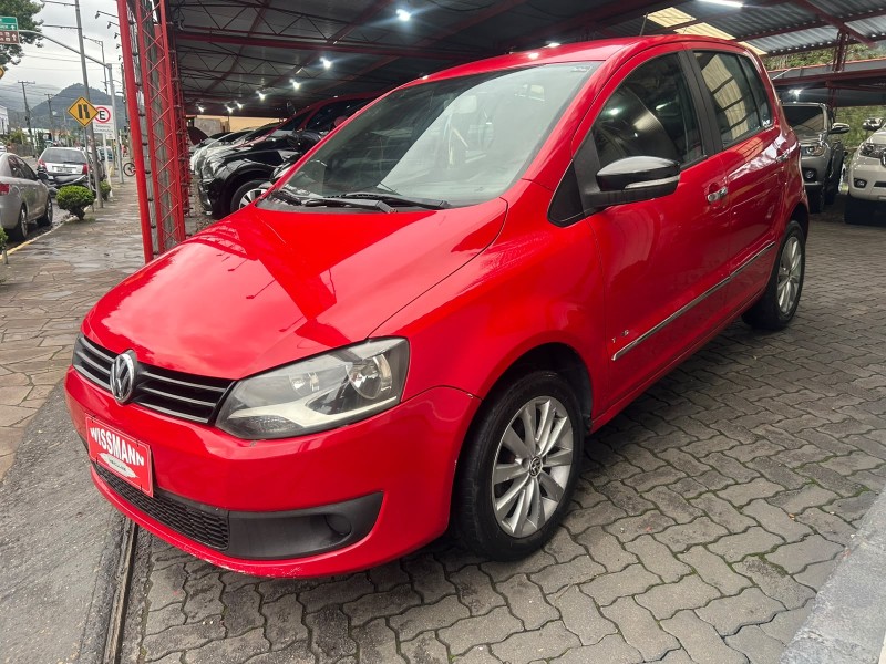 FOX 1.6 MI 8V FLEX 4P MANUAL - 2011 - TRêS COROAS
