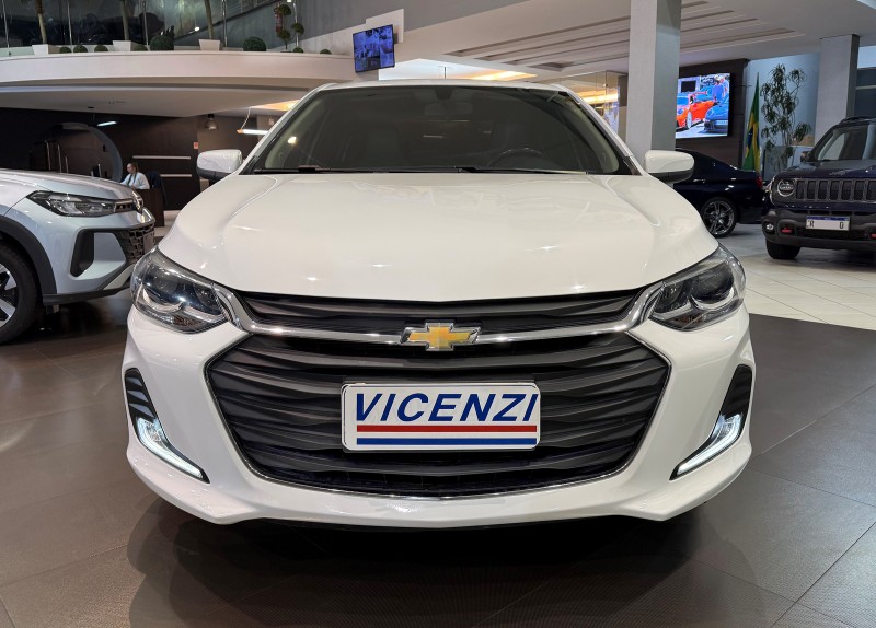 ONIX 1.0	PREMIER PLUS 8V TURBO FLEX 4P AUTOMÁTICO - 2020 - FARROUPILHA