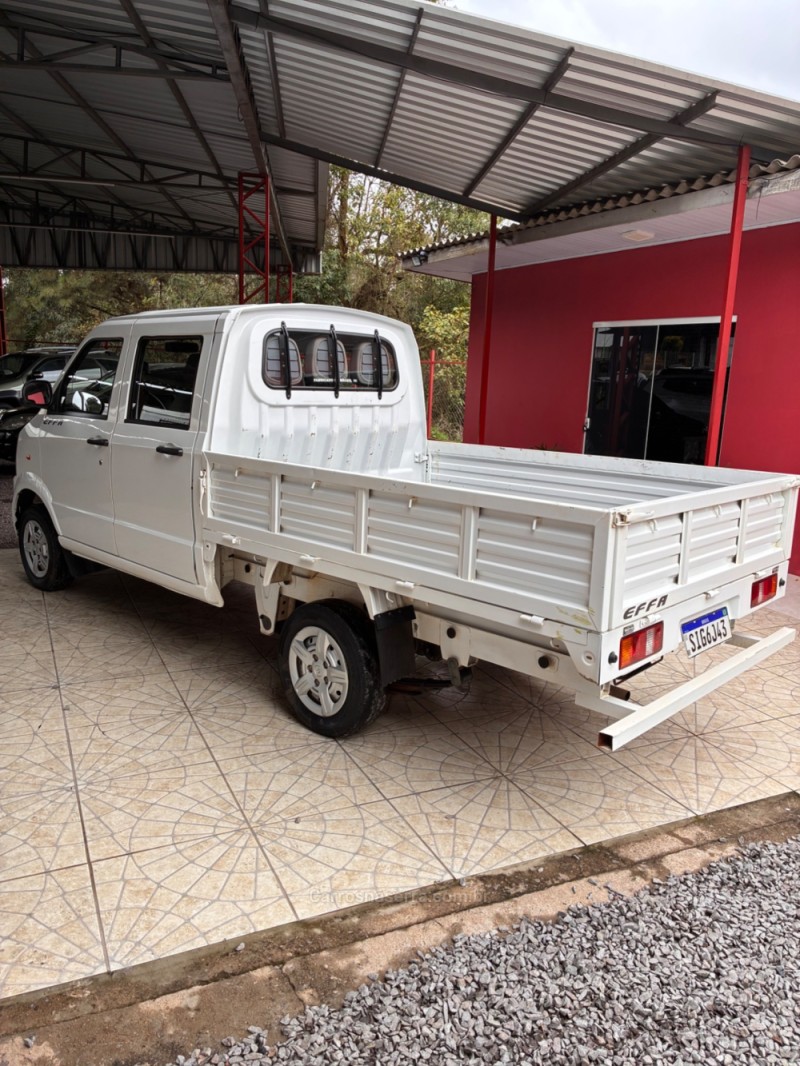 V22 1.3 CD 16V GASOLINA 4P MANUAL - 2023 - CAXIAS DO SUL