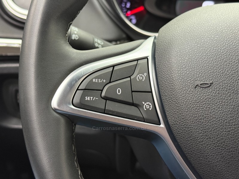 CAPTUR 1.3 INTENSE TURBO 16V FLEX 5P AUTOMÁTICO - 2023 - SANTA CRUZ DO SUL