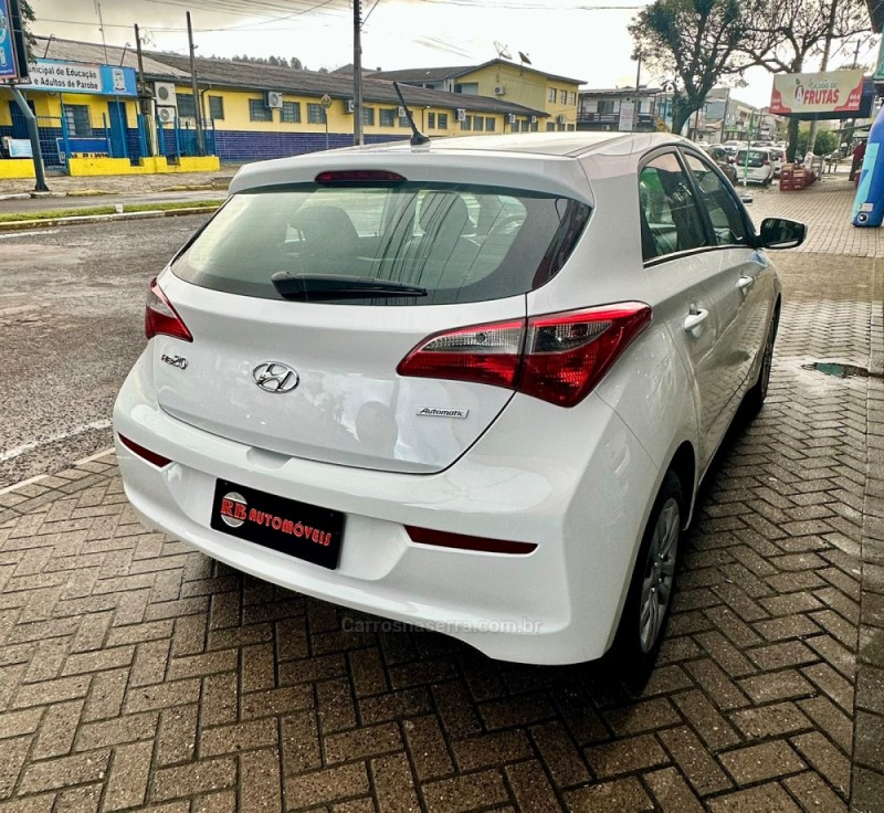 HB20 1.6 COMFORT STYLE 16V FLEX 4P AUTOMÁTICO - 2017 - PAROBé