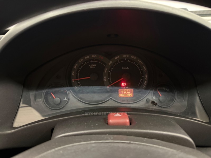 CELTA 1.0 MPFI SPIRIT 8V FLEX 4P MANUAL - 2011 - CAXIAS DO SUL