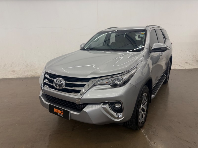 HILUX SW4 2.8 SRX 4X4 16V TURBO INTERCOOLER DIESEL 4P AUTOMÁTICO - 2019 - CAXIAS DO SUL