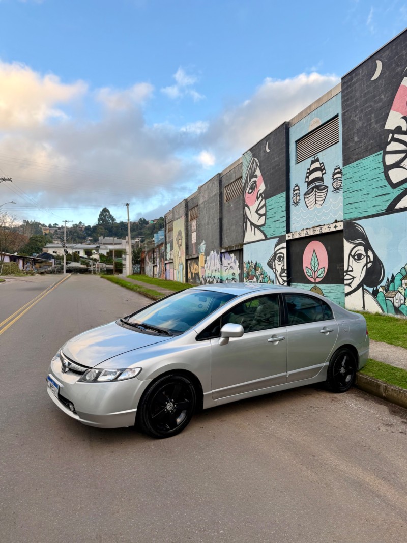 CIVIC 1.8 LXS 16V FLEX 4P AUTOMÁTICO - 2007 - CAXIAS DO SUL
