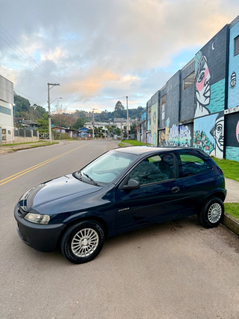 CELTA 1.0 MPFI SUPER 8V FLEX 2P MANUAL - 2004 - CAXIAS DO SUL
