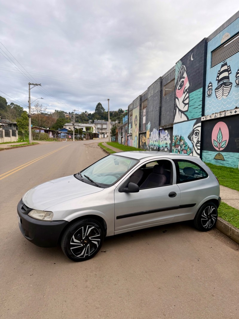 CELTA 1.0 MPFI SUPER 8V FLEX 2P MANUAL - 2002 - CAXIAS DO SUL