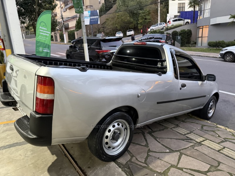 COURIER 1.6 L 8V FLEX MANUAL - 2006 - BENTO GONçALVES
