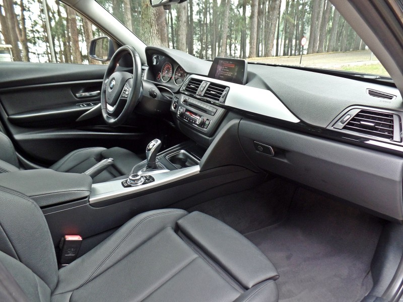 328I 2.0 M SPORT 16V ACTIVEFLEX 4P AUTOMÁTICO - 2015 - CAXIAS DO SUL