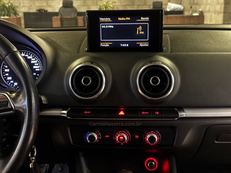 A3 1.4 TFSI SEDAN ATTRACTION 16V FLEX 4P TIPTRONIC - 2015 - DOIS IRMãOS