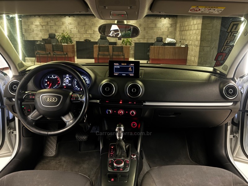 A3 1.4 TFSI SEDAN ATTRACTION 16V FLEX 4P TIPTRONIC - 2015 - DOIS IRMãOS