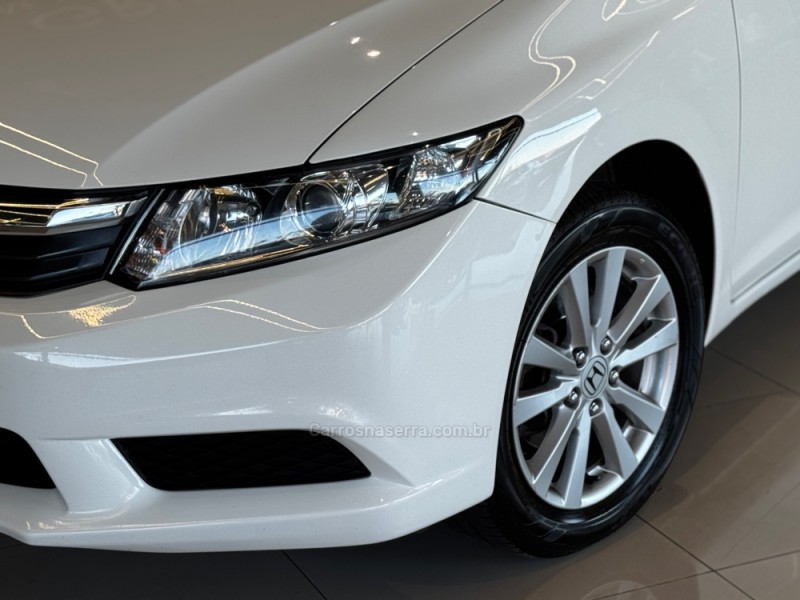 CIVIC 1.8 LXS 16V FLEX 4P AUTOMÁTICO - 2015 - DOIS IRMãOS