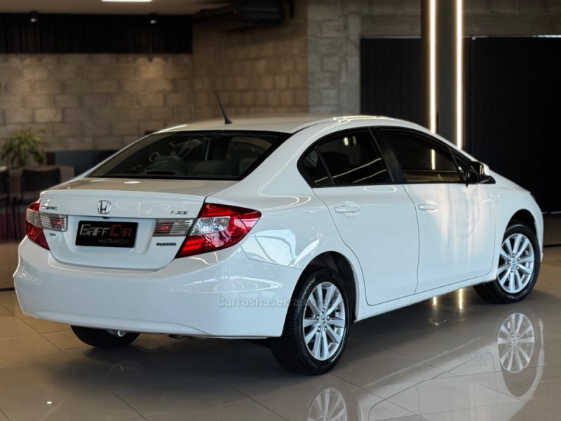 CIVIC 1.8 LXS 16V FLEX 4P AUTOMÁTICO - 2015 - DOIS IRMãOS