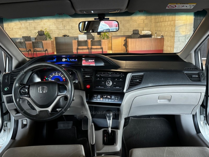 CIVIC 1.8 LXS 16V FLEX 4P AUTOMÁTICO - 2015 - DOIS IRMãOS