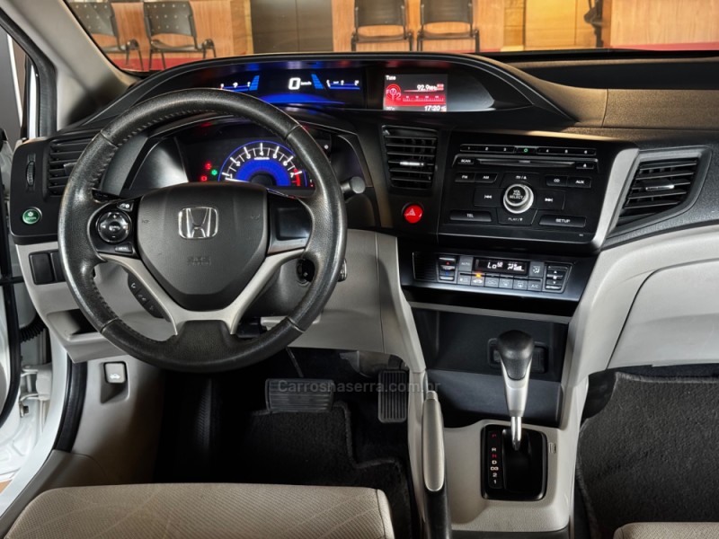 CIVIC 1.8 LXS 16V FLEX 4P AUTOMÁTICO - 2015 - DOIS IRMãOS