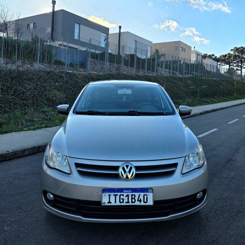 VOYAGE 1.6 MI TREND 8V FLEX 4P MANUAL - 2013 - CAXIAS DO SUL