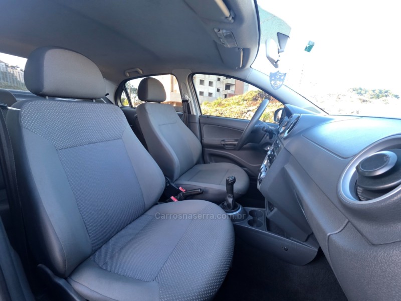 VOYAGE 1.6 MI TREND 8V FLEX 4P MANUAL - 2013 - CAXIAS DO SUL